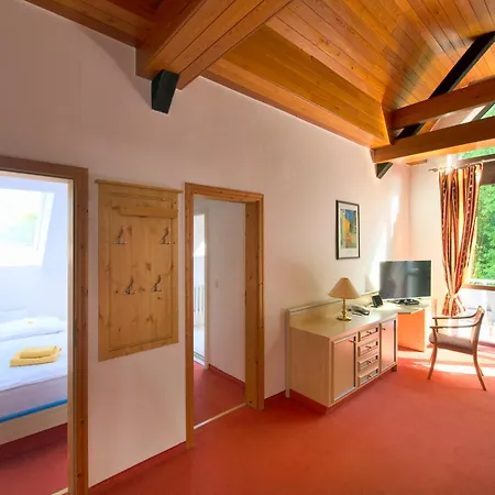 Seehotel Ichlim 3* Sewekow