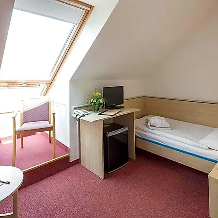Seehotel Ichlim 3* Sewekow